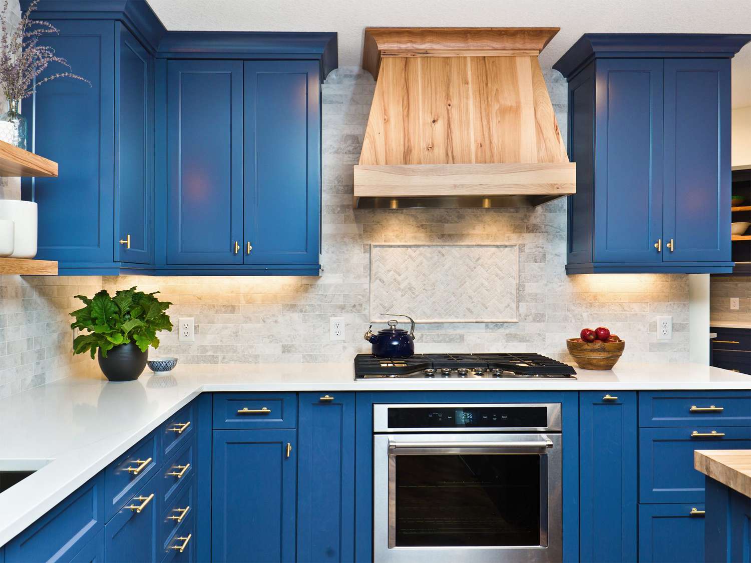Kitchen Cabinet Painting in Massachusetts