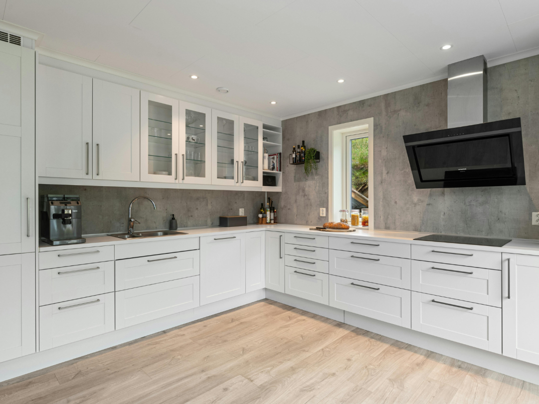 kitchen cabinet refacing 1